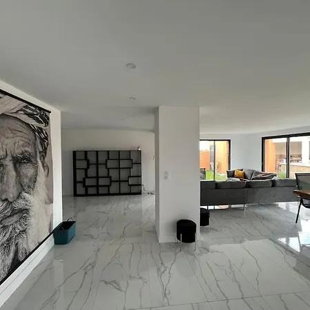 La Nina Villa